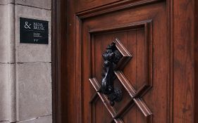 Close To Passeig De Gracia